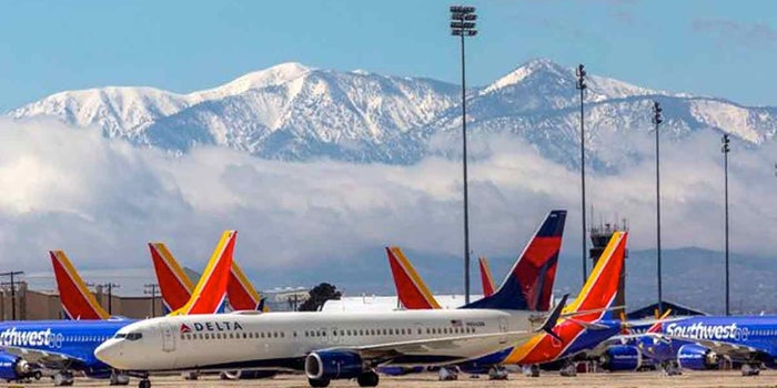 Best Airline Stocks To Buy This Week? 3 To Watch