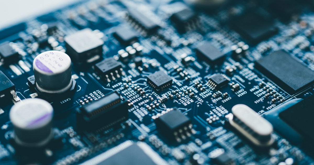3 Chip Stocks Investors Are Fighting to Own - Vimarsana News