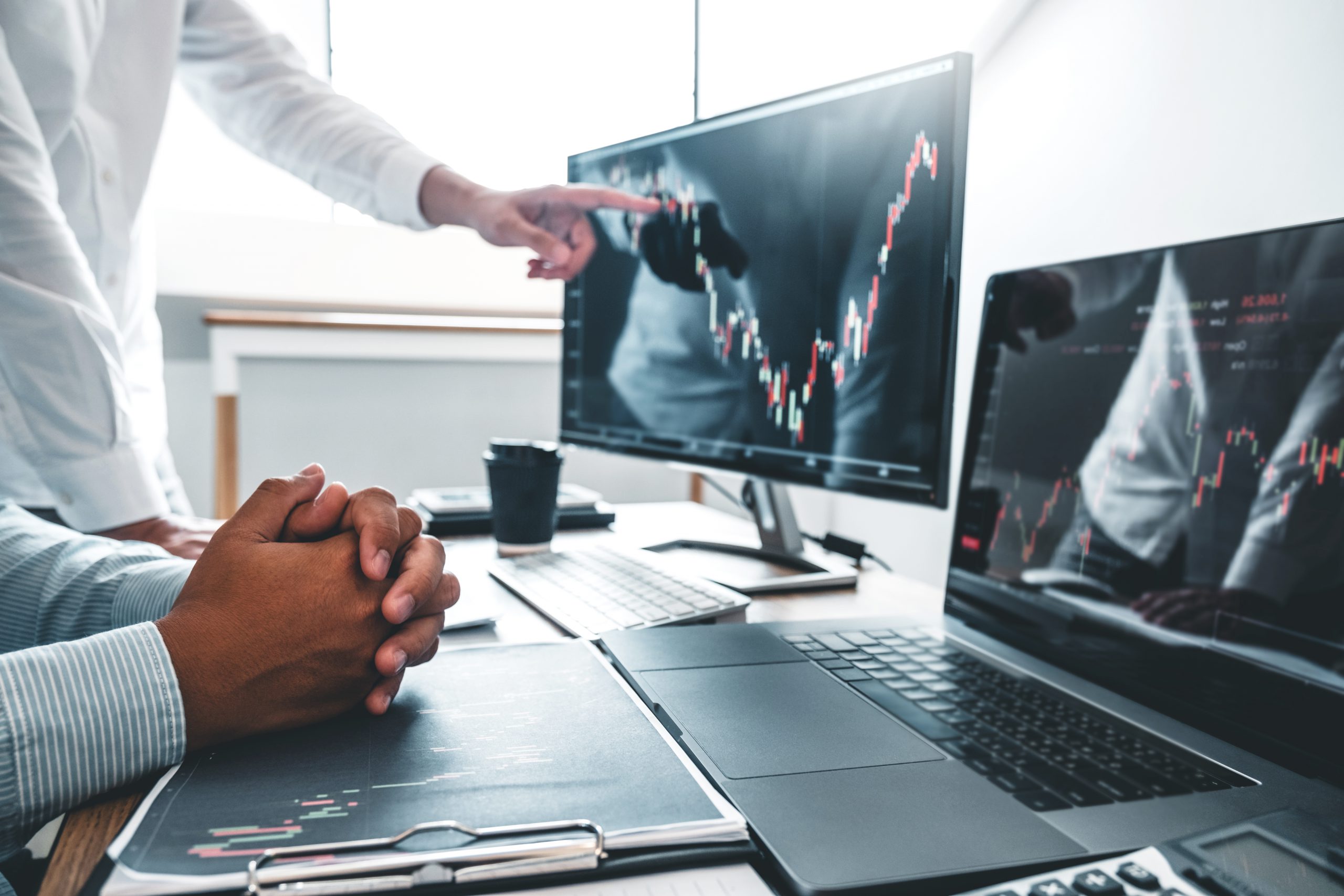 Is SAIC Worth Buying, Holding, or Selling Post-Earnings?