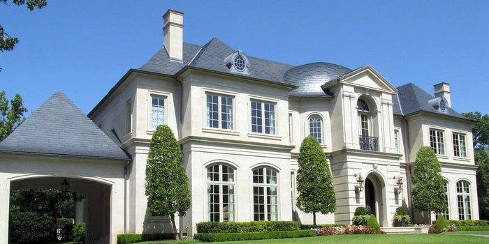 Should You Buy A House Right Now Or Wait A While?
