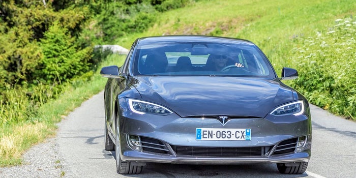 Tesla Car Without A Driver Crashes, Kills Two