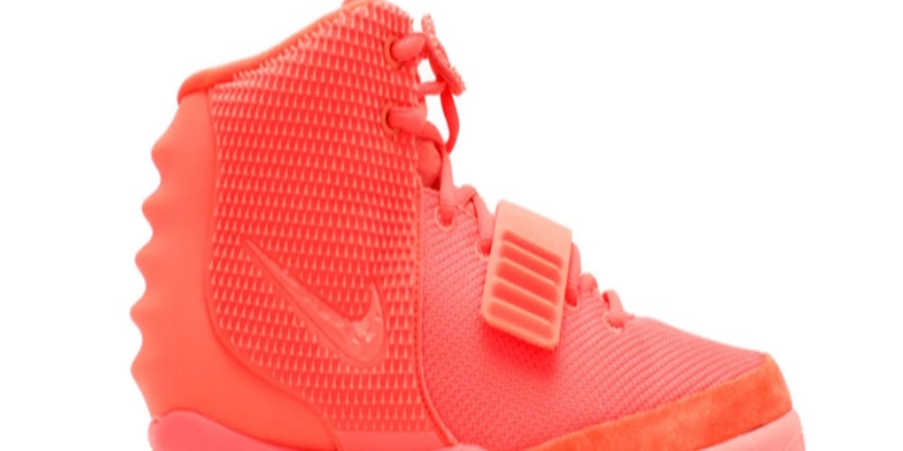 4. Air Yeezy 2 Red October (Más de $USD7,300)