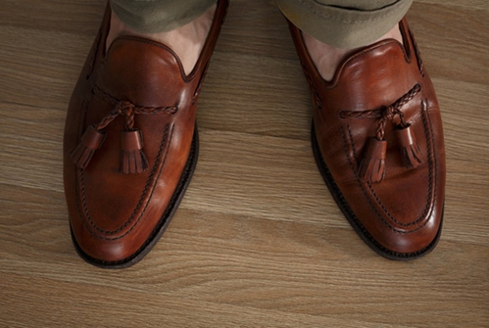 Should you try the sockless look?