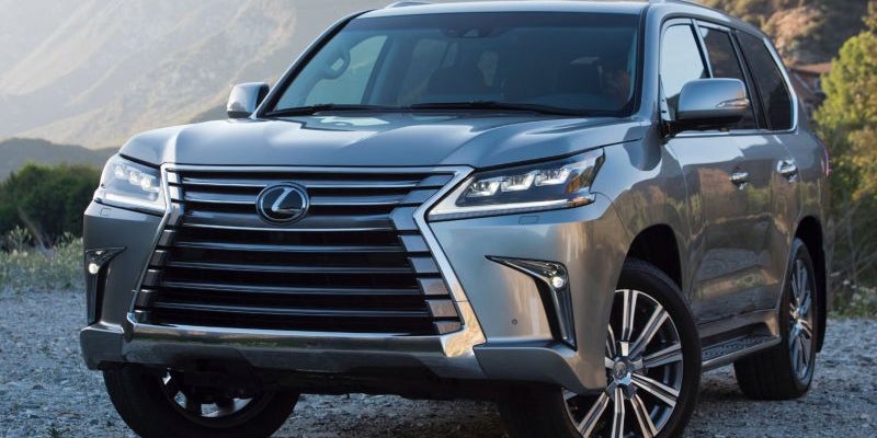 Lexus LX