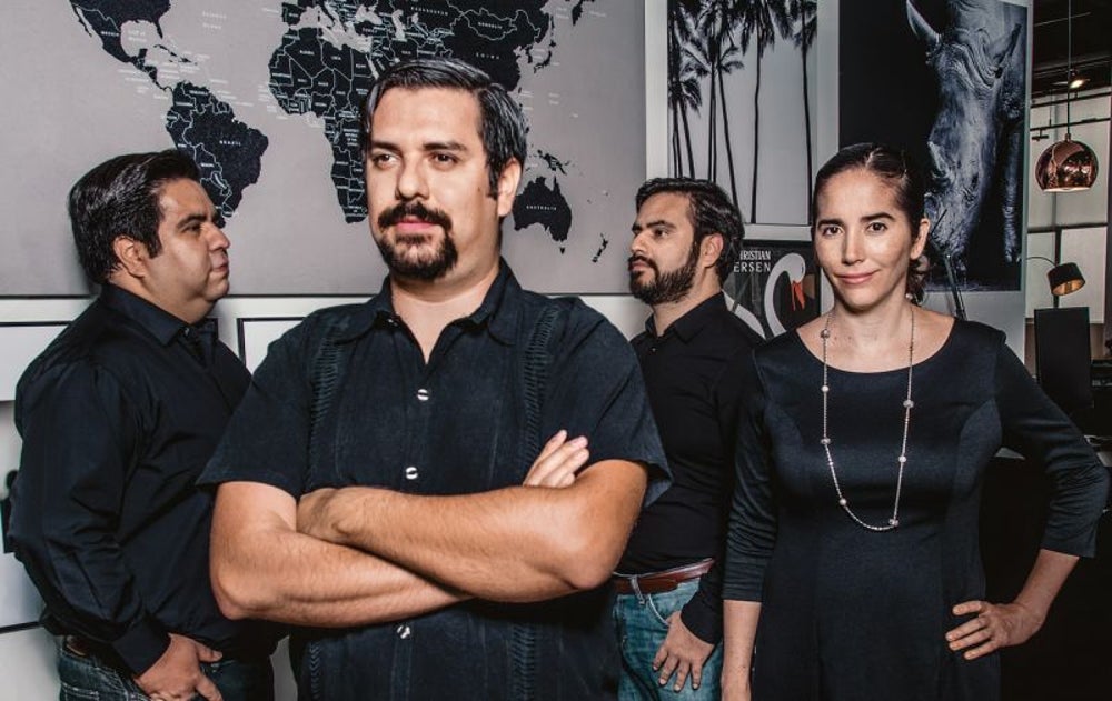 José Luis, Rodrigo y Alejandro Nuño y Laura Mendoza