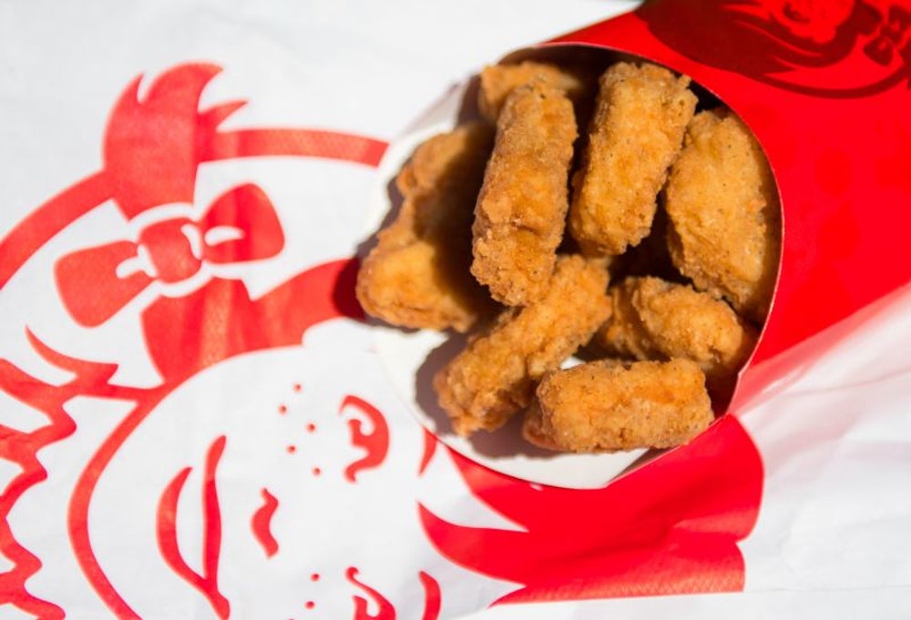 The teen who asked for a year of Wendy’s nuggets breaks a Twitter record.