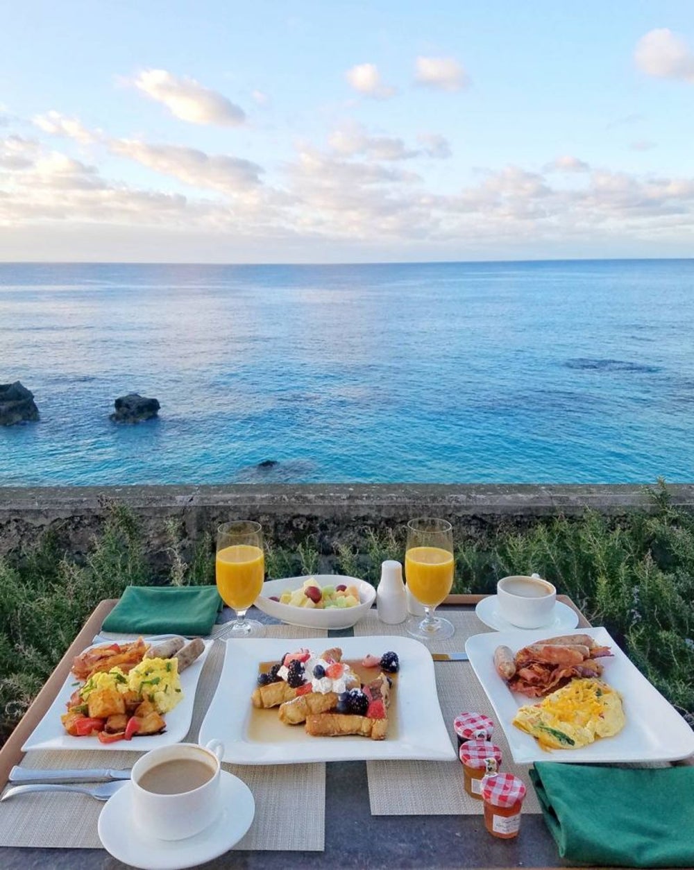 'Brunching in Bermuda'