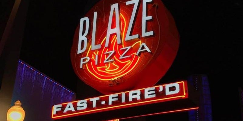 Blaze Fast-Fire'd Pizza