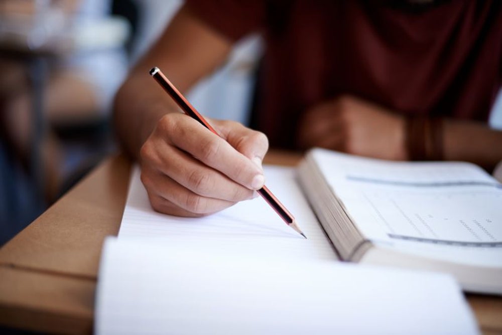 Lowers your classroom performance