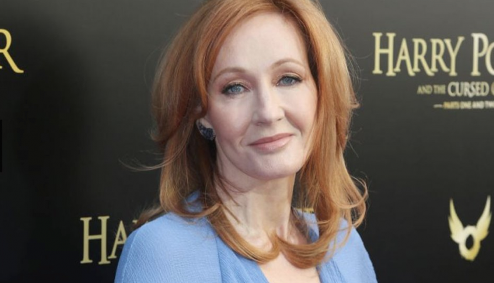 J. K. Rowling era una madre soltera viviendo del gobierno mientras escribía Harry Potter