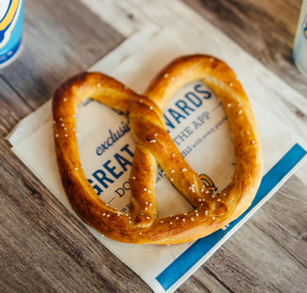 Auntie Anne's Hand-Rolled Soft Pretzels