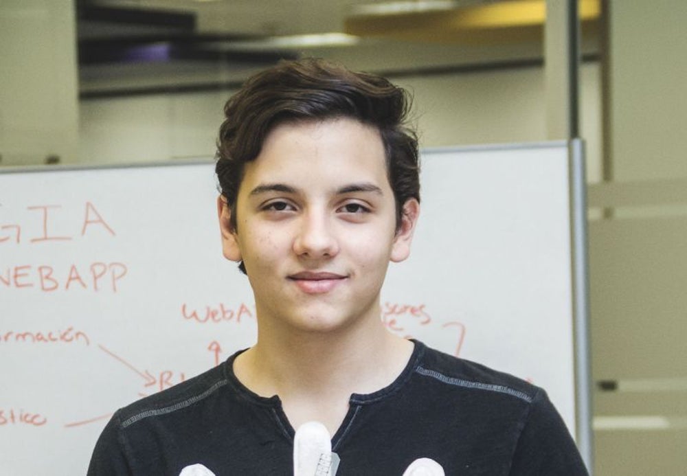 12. Julián Ríos