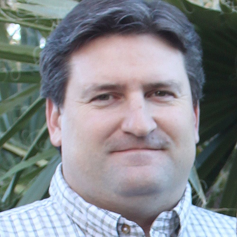 Ken Reil, designer