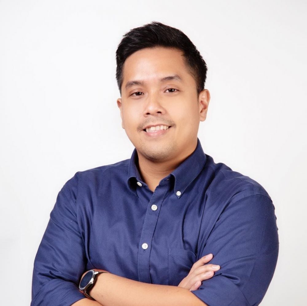 THEO MARSHALL SILALAHI Co-founder and CTO of HReasily