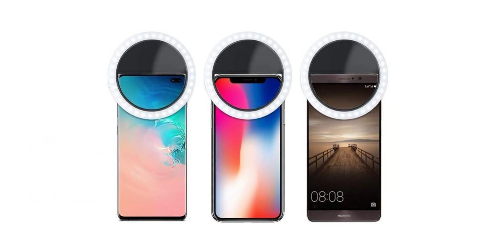 GLOUE Selfie Light Ring - $9.99