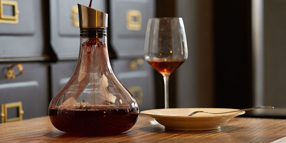 Eravino Wine Aerating Carafe Decanter with Lid