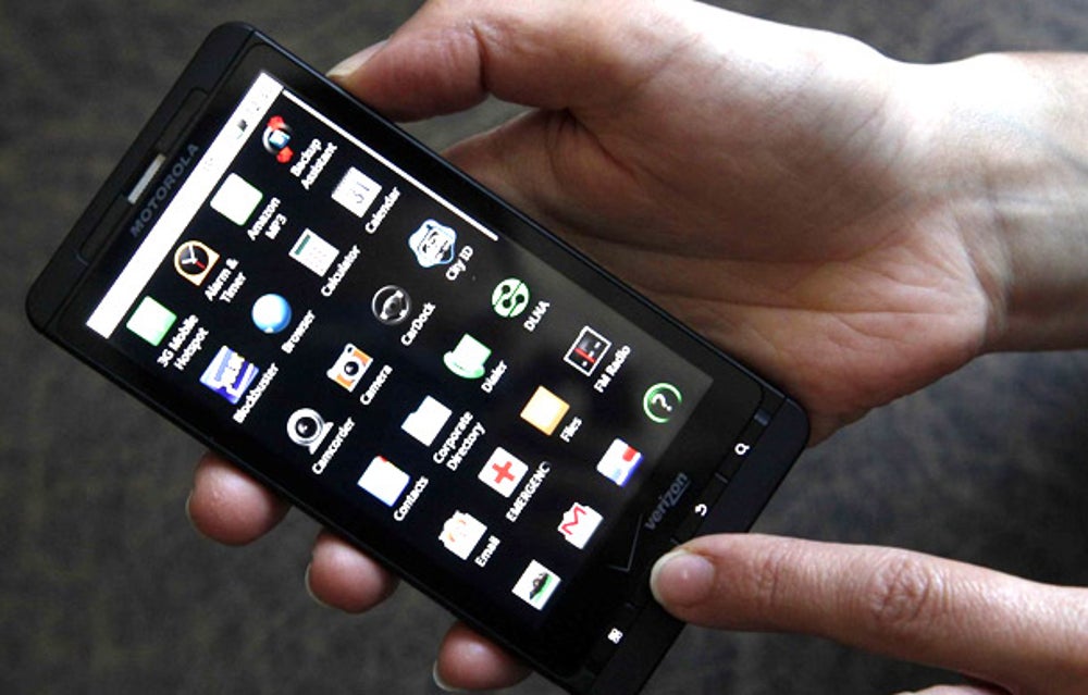 Android's true rise began in November 2009 with the launch of the Motorola Droid. This phone ran a new version of Android, version 2.0. It was also a Verizon exclusive, a big win since Verizon didn't offer the iPhone at the time.