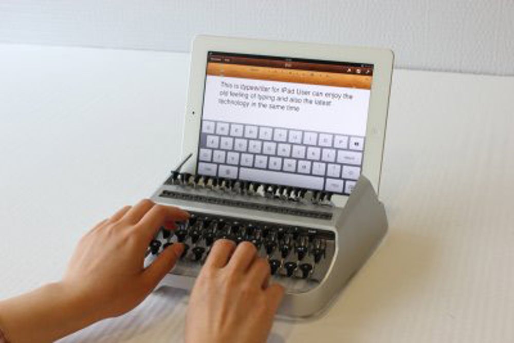 iTypewriter lets you type on your tablet like a modern-day Ernest Hemingway