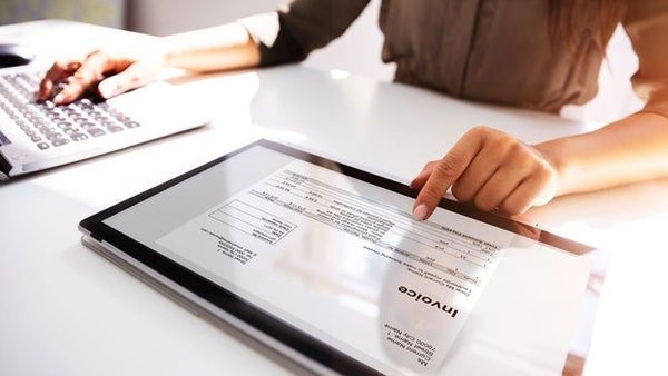 3 Ways to Save Money on International Invoices